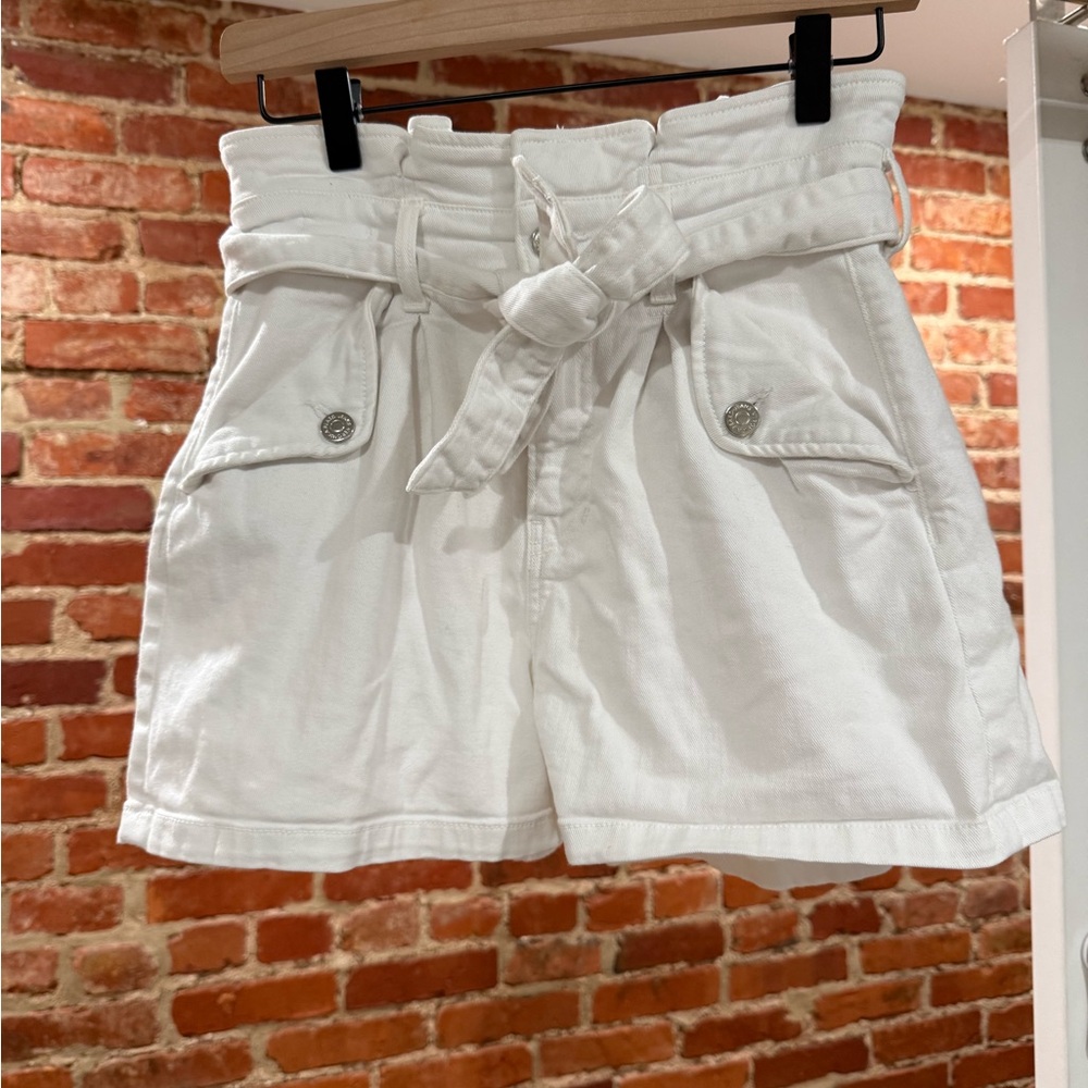 Veronica Beard White Paperbag Waist Shorts with Tie Belt